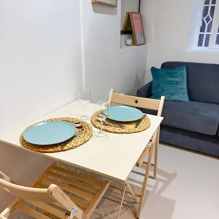 New - Vieil - Les Remparts Apartment