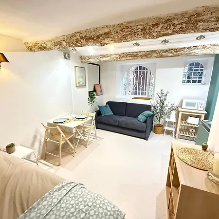 New - Vieil - Les Remparts Antibes