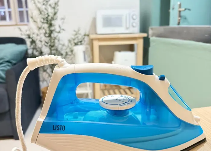 New - Vieil - Les Remparts * Antibes