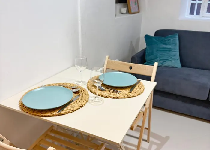 New - Vieil - Les Remparts Appartement