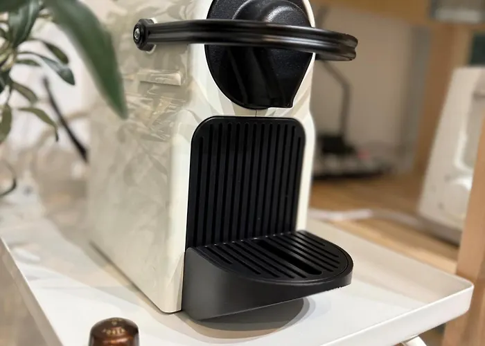 New - Vieil - Les Remparts Antibes